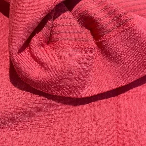 Lululemon Swiftly Tech Racerback Tank 2.0 Hip Length - Glaze Pink - 6 - Picture 3 of 4